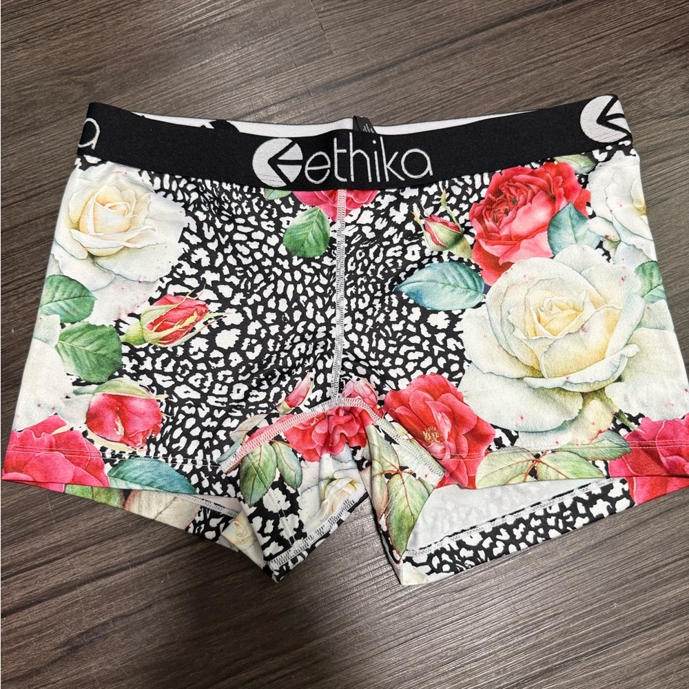 Ethika Floral shorts